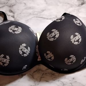36DD Victoria Secret bra
